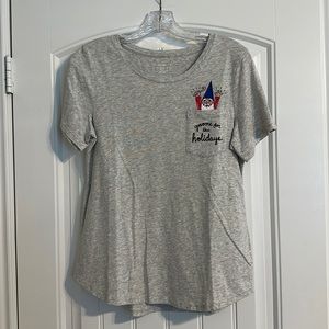 Old Navy Gnome for the Holidays Tshirt